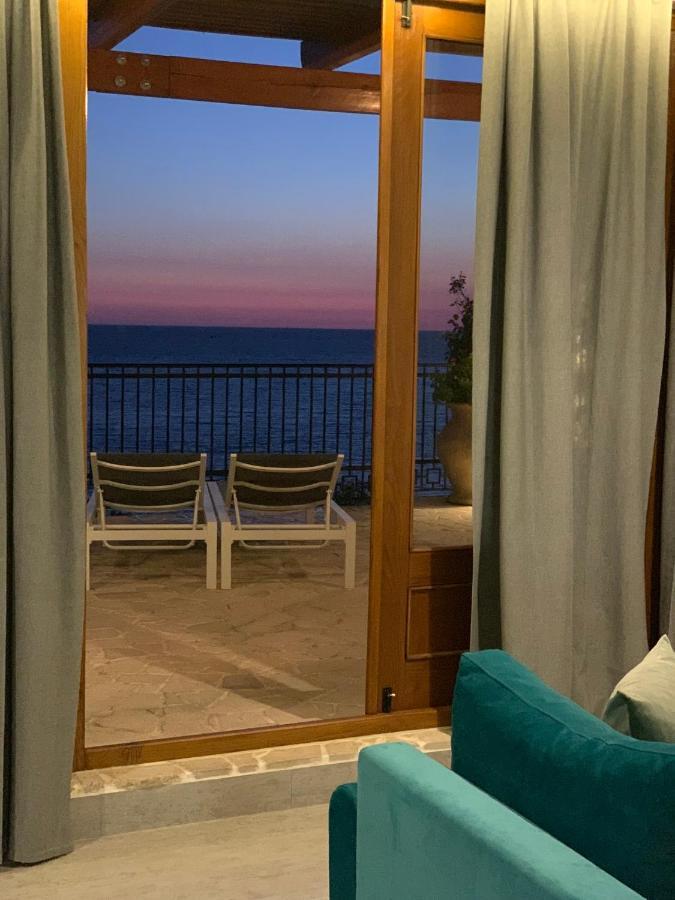 Le Petit Bonheur Apartment Улцин Екстериор снимка